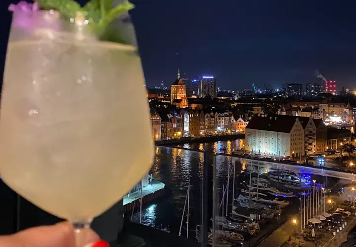 Gdzie na drinka w Gdańsku? Odkryj najlepsze bary z koktajlami